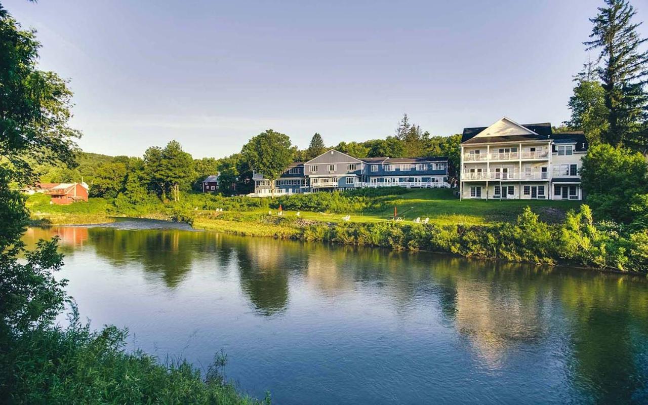 ホテル The Shire ウッドストック エクステリア 写真